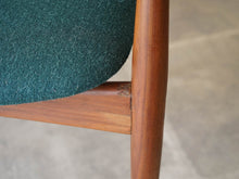 画像をギャラリービューアに読み込む, フィン・ユール アームチェア FD192 Finn Juhl Arm chair France&Son フィンユールの椅子のフレームに修復跡