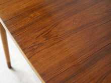 画像をギャラリービューアに読み込む, フィンユール ボヴィルケ ダイニングテーブル ブラジリアンローズウッド ダイニングテーブル Finn Juhl Bovirke Extendable dinning table テーブルの木目 小さな傷あり