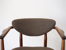 画像をギャラリービューアに読み込む, フィンユール NV55 アームチェア ブラジリアンローズウッド ニルスヴォッダー Finn Juhl NV55 arm Chair brazilian rosewood Niels Vodder フィンユールの椅子のs背もたれ