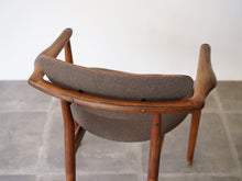 画像をギャラリービューアに読み込む, フィンユール NV55 アームチェア ブラジリアンローズウッド ニルスヴォッダー Finn Juhl NV55 arm Chair brazilian rosewood Niels Vodder フィンユールの椅子の背面