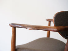 画像をギャラリービューアに読み込む, フィンユール NV55 アームチェア ブラジリアンローズウッド ニルスヴォッダー Finn Juhl NV55 arm Chair brazilian rosewood Niels Vodder フィンユールの椅子の中腹が横に広がった肘掛け