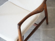 画像をギャラリービューアに読み込む, Finn Juhl Niels Vodder NV45 Chair Brazillian Rosewood フィン ユール ニルス ヴォッダー ブラジリアンローズウッド アームチェアの美しい肘掛け