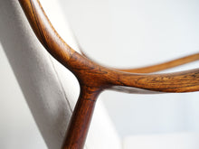画像をギャラリービューアに読み込む, Finn Juhl Niels Vodder NV45 Chair Brazillian Rosewood フィン ユール ニルス ヴォッダー ブラジリアンローズウッド アームチェアの美しい肘掛け