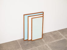 画像をギャラリービューアに読み込む, Finn Juhl (フィンユール)のTurning trayはサイズが3種類