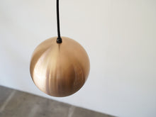 画像をギャラリービューアに読み込む, Verner Panton(ヴェルナー・パントン)Topanトッパンを上から