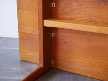 画像をギャラリービューアに読み込む, Hans J. Wegner(ハンスJウェグナー)AT15ローテーブル裏面の構造