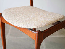 画像をギャラリービューアに読み込む, Erik Buch(エリック・バック)のダイニングチェアモデル49の座面