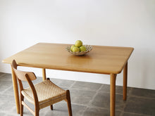 画像をギャラリービューアに読み込む, Kurt Østervig Table with one extension leaf