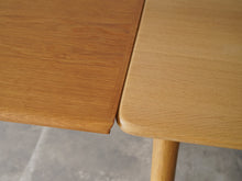 画像をギャラリービューアに読み込む, Kurt Østervig Table with one extension leaf