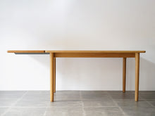 画像をギャラリービューアに読み込む, Kurt Østervig Table with one extension leaf