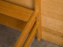 画像をギャラリービューアに読み込む, モーエンセンのテーブル5267の脚