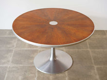 画像をギャラリービューアに読み込む, Poul Cadovius Table