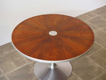 画像をギャラリービューアに読み込む, Poul Cadovius Table