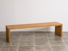 画像をギャラリービューアに読み込む, デンマークデザインのベンチ