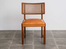 画像をギャラリービューアに読み込む, Rigmor Andersen(リーグモル・アンデルセン)のダイニングチェアの正面