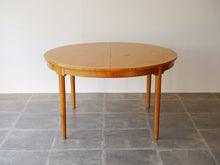 画像をギャラリービューアに読み込む, Hans J.Wegner Table