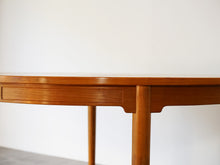 画像をギャラリービューアに読み込む, Hans J.Wegner Table