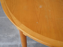 画像をギャラリービューアに読み込む, Hans J.Wegner Table