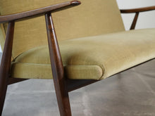 画像をギャラリービューアに読み込む, Hans J. Wegner GE260 Sofa