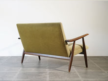 画像をギャラリービューアに読み込む, Hans J. Wegner GE260 Sofa