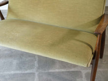 画像をギャラリービューアに読み込む, Hans J. Wegner GE260 Sofa