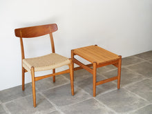 画像をギャラリービューアに読み込む, Hans J. Wegner(ハンスJウェグナー)のAT50テーブルとCH23