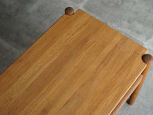 画像をギャラリービューアに読み込む, Hans J. Wegner(ハンスJウェグナー)のAT50テーブル天板