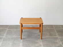 画像をギャラリービューアに読み込む, Hans J. Wegner(ハンスJウェグナー)のAT50サイドテーブル