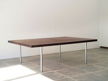画像をギャラリービューアに読み込む, デンマークデザインのローズウッドのローテーブル