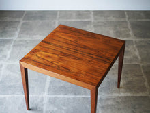 画像をギャラリービューアに読み込む, Severin Hansen Jr. Table