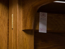 画像をギャラリービューアに読み込む, モーエンセンのダイニングテーブル開く部分