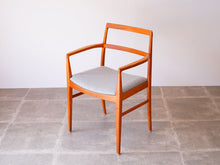 画像をギャラリービューアに読み込む, Danish cabinetmaker Dining armchair