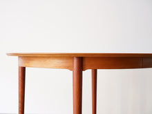画像をギャラリービューアに読み込む, 北欧テーブルの天板縁を水平から