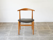 画像をギャラリービューアに読み込む, Hans J. Wegner FH1934 Chair
