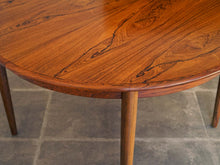 画像をギャラリービューアに読み込む, Danish furniture design Table