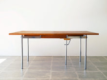 画像をギャラリービューアに読み込む, Hans J. Wegner AT321 Table