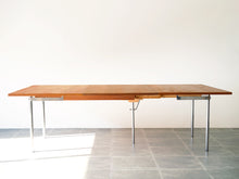 画像をギャラリービューアに読み込む, Hans J. Wegner AT321 Table