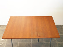 画像をギャラリービューアに読み込む, Hans J. Wegner AT321 Table