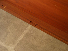 画像をギャラリービューアに読み込む, Finn Juhl Table