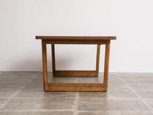 画像をギャラリービューアに読み込む, モーエンセンのコーヒーテーブル側面真横