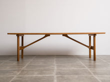 画像をギャラリービューアに読み込む, モーエンセンのテーブル5268真横