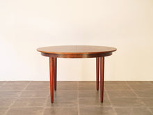 画像をギャラリービューアに読み込む, Danish furniture design Table