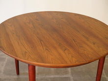 画像をギャラリービューアに読み込む, Danish furniture design Table