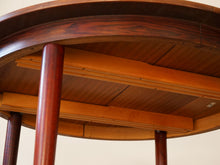 画像をギャラリービューアに読み込む, Danish furniture design Table