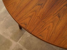 画像をギャラリービューアに読み込む, Danish furniture design Table