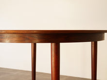 画像をギャラリービューアに読み込む, Danish furniture design Table