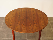 画像をギャラリービューアに読み込む, Danish furniture design Table