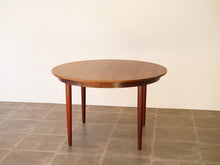 画像をギャラリービューアに読み込む, Danish furniture design Table