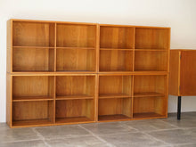 画像をギャラリービューアに読み込む, Danish furniture design Bookcases and Cabinet