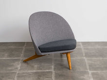 画像をギャラリービューアに読み込む, 北欧スウェーデンの1人用ソファ